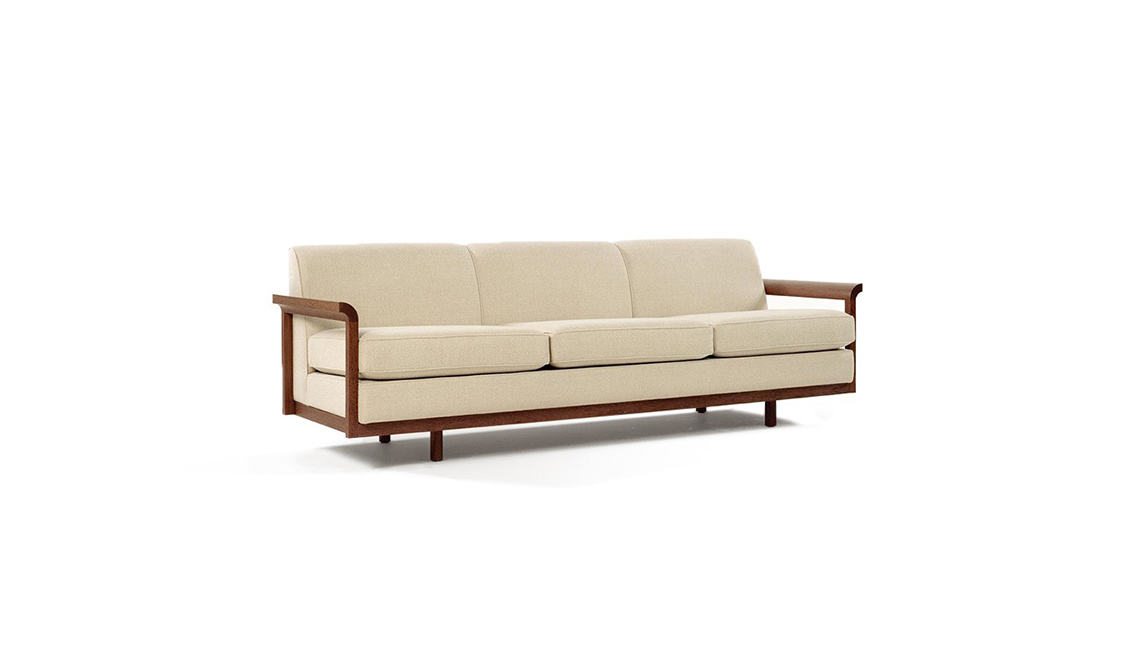 E M3 Sofa.jpg